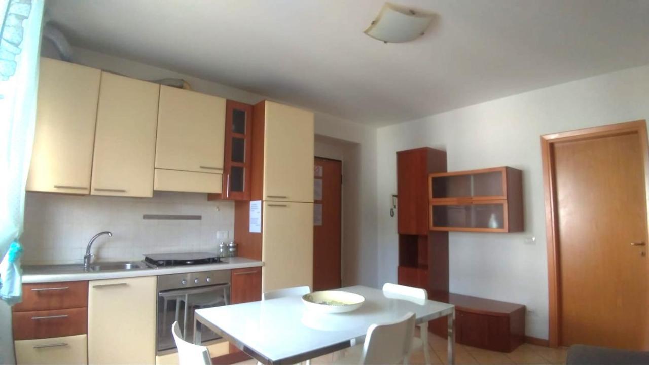 Ferienwohnung Cleo Camelia Falconara Marittima Exterior foto
